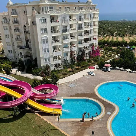 Hotel Watercastle