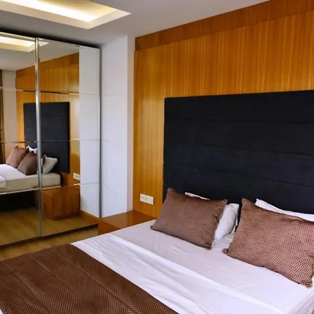 Watercastle Hotel