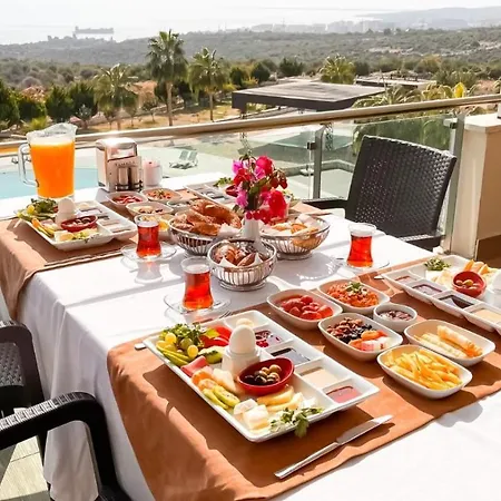 Hotel Watercastle Erdemli